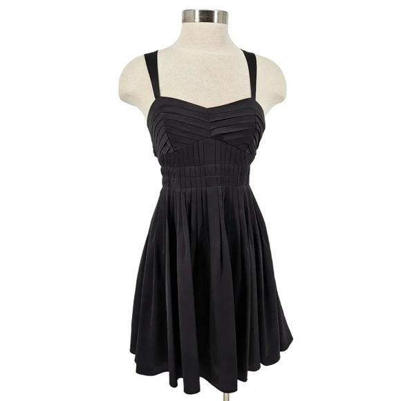 BCBGeneration Fit Flare Dress Black Pleated Sleeveless Sweatheart ALine Sundress - Picture 1 of 10